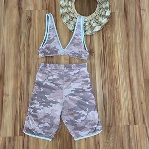 Acacia Swimwear Set in Dakota Camo 🤍 worn once 🤍 Medium top, Small bottom 🤍
